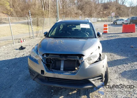 2019 Nissan Kicks Sv z USA, uszkodzony, nr VIN 3N1CP5CU3KL531657